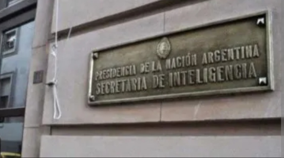 La reforma de la SIDE por DNU: un paso hacia el control total en Argentina